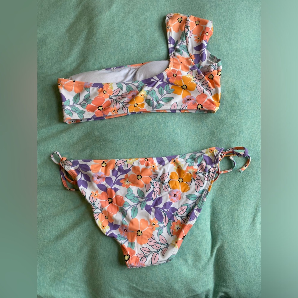 NWOT, Floral One-Shoulder Bikini Set - Picture 2 of 5